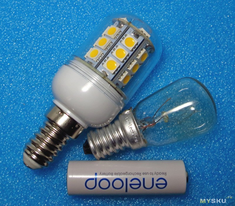 Маленькая LED лампочка на 220V с цоколем E14 тёплобелого света, замена .