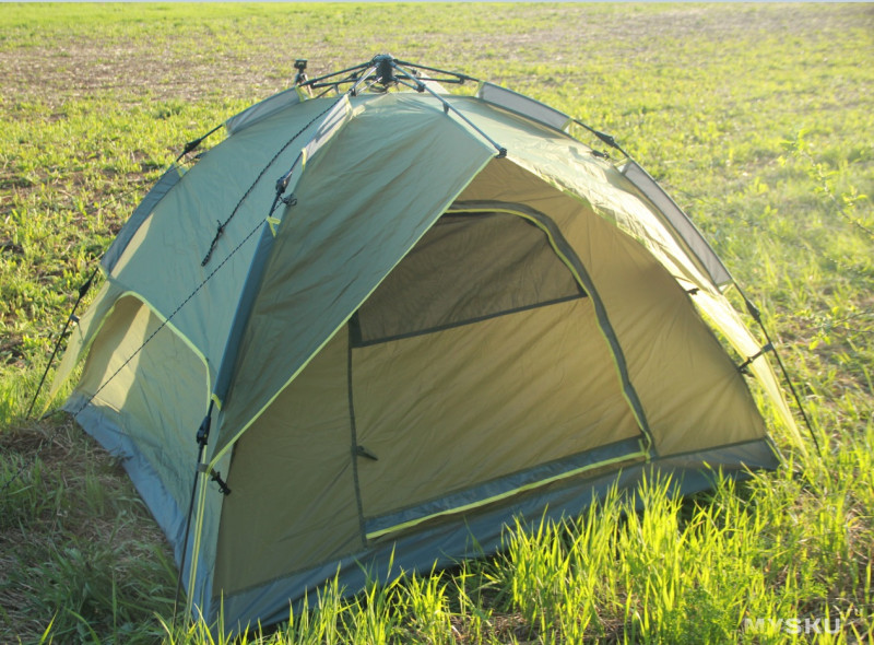 Авито куплю палатку б у. Палатки туристические быстросборные. Палатка круглая. Китайская палатка. Туристические палатки 90.